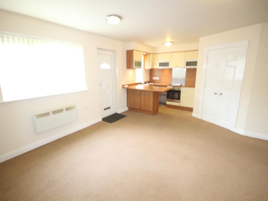 2 bedroom flat To Let in Burnley - IMG_1664.jpg